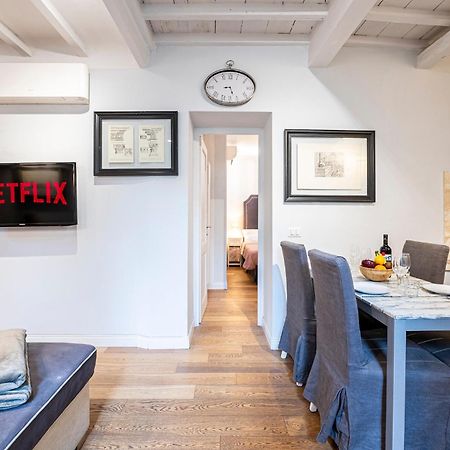 Suite In Pz. Michelangelo: Due Camere Con Due Bagni Флоренция Экстерьер фото